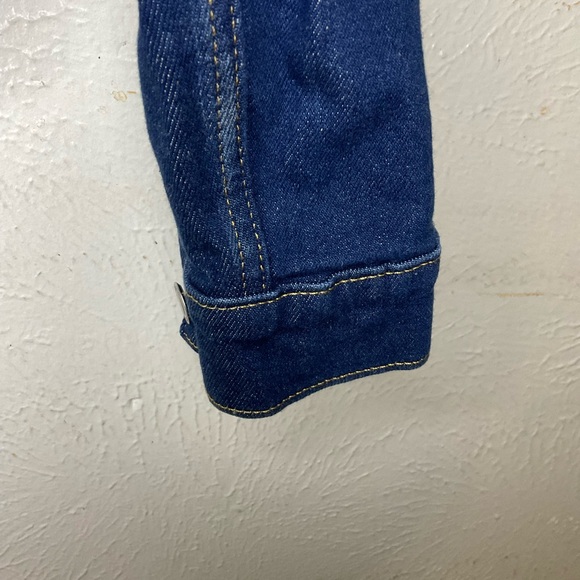 Free Assembly Women’s Denim Jacket - Picture 7 of 9
